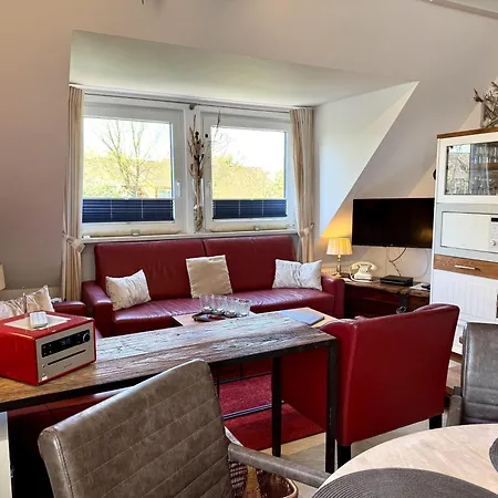 Deichwiese Ferienwohnung: Sylt Garden Retreat *