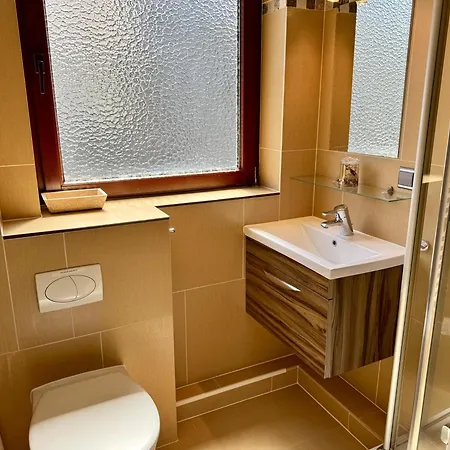Deichwiese Ferienwohnung: Sylt Garden Retreat Apartment Westerland