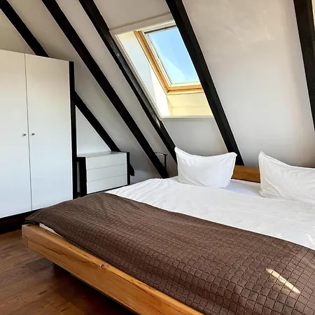 Deichwiese Ferienwohnung: Sylt Garden Retreat * Westerland