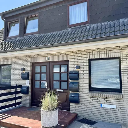 Deichwiese Ferienwohnung: Sylt Garden Retreat Apartment