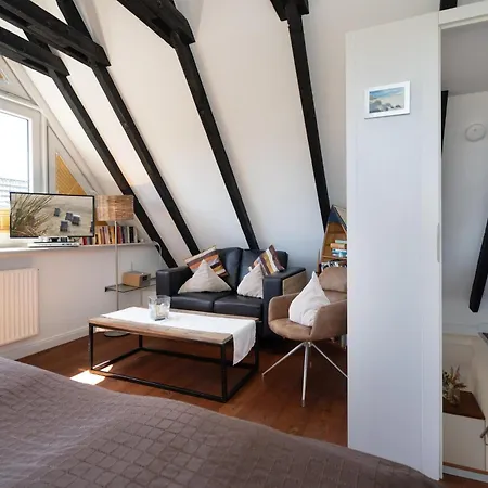 4-zimmer-ferienwohnung Deichwiese -terrasse-garten - 2 Bis 5 Personen - 3 Schlafzimmer -sylt-westerland 아파트
