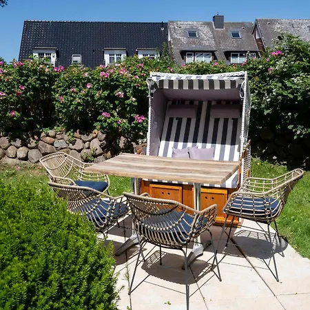 Deichwiese Ferienwohnung: Sylt Garden Retreat Apartment *