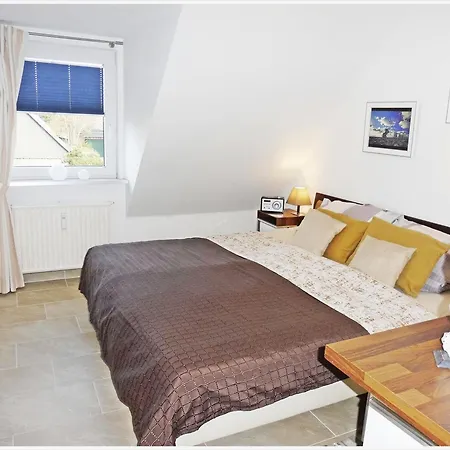 아파트 4-zimmer-ferienwohnung Deichwiese -terrasse-garten - 2 Bis 5 Personen - 3 Schlafzimmer -sylt-westerland 베스터란트